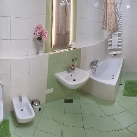 Hidden Gem アパート