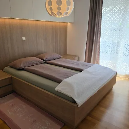 Hidden Gem Tour As With Free Private Parking Appartement